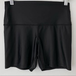 High Waisted Elastic Free Biker Shorts